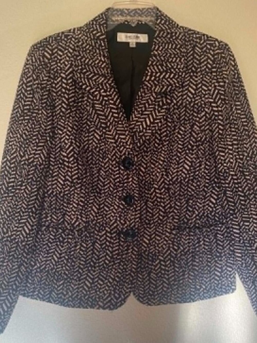 Jones Studio Separates Jacket/Skirt Suit